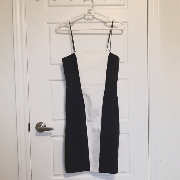 Rare 100% Cotton 2 piece Black and White Halter Dress and Black Jacket Size 5 - Picture 4 of 16
